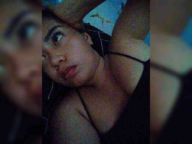 hornylittleprincess69