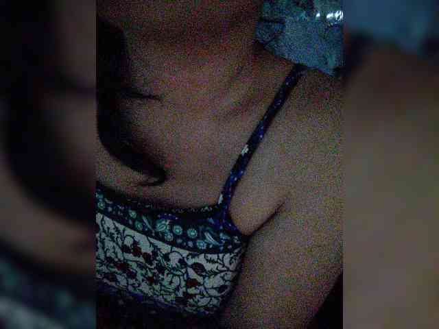 hornylittleprincess69 webcam