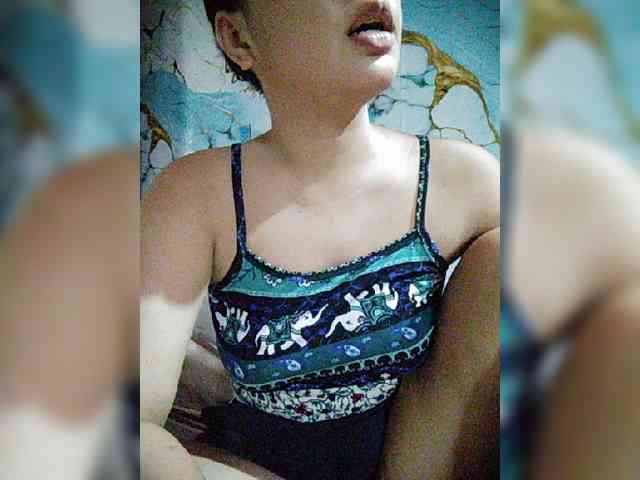 hornylittleprincess69 webcam