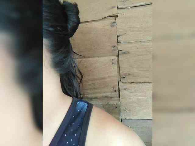 hornylittleprincess69 webcam