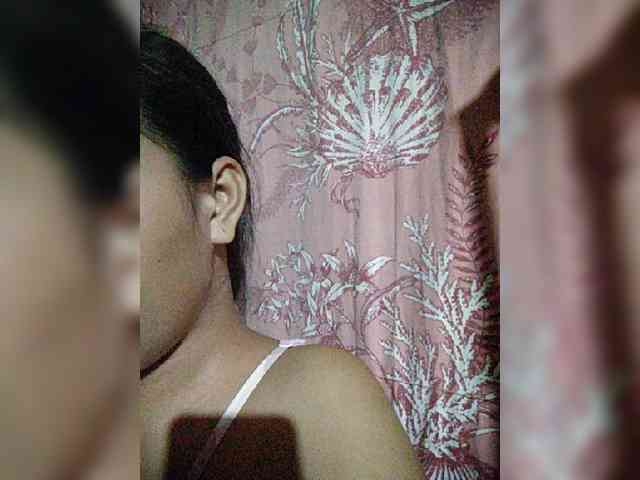 hornylittleprincess69 webcam
