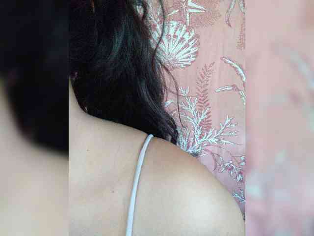 hornylittleprincess69 webcam