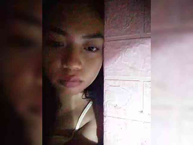 hornylittleprincess69