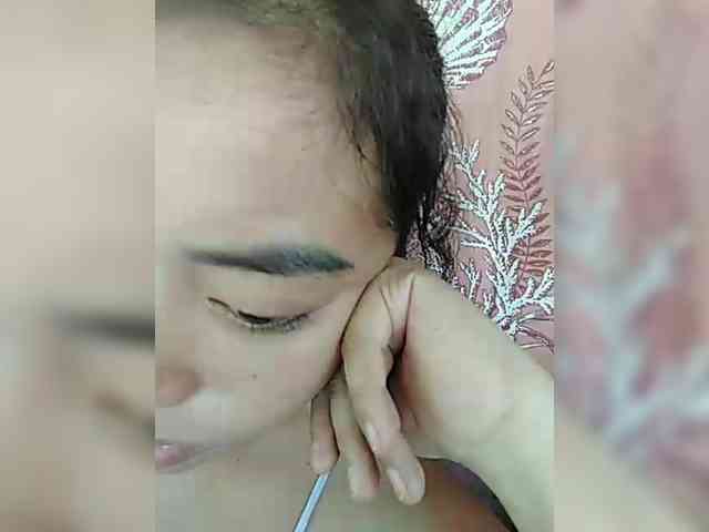 hornylittleprincess69 webcam