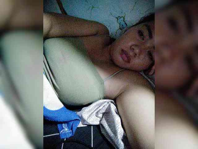 hornylittleprincess69 webcam