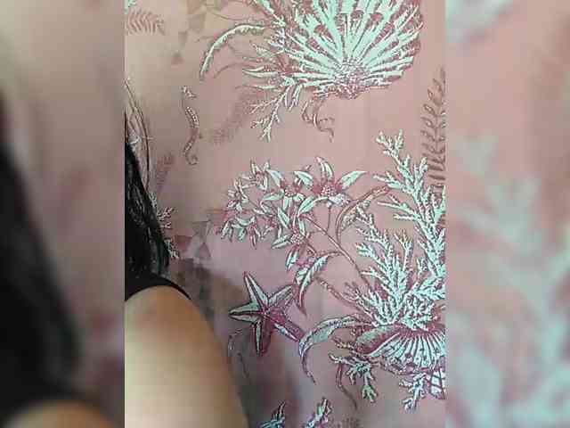 hornylittleprincess69