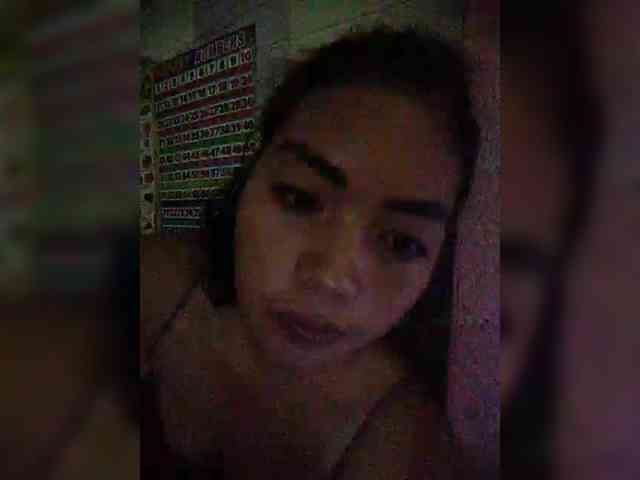 hornylittleprincess69