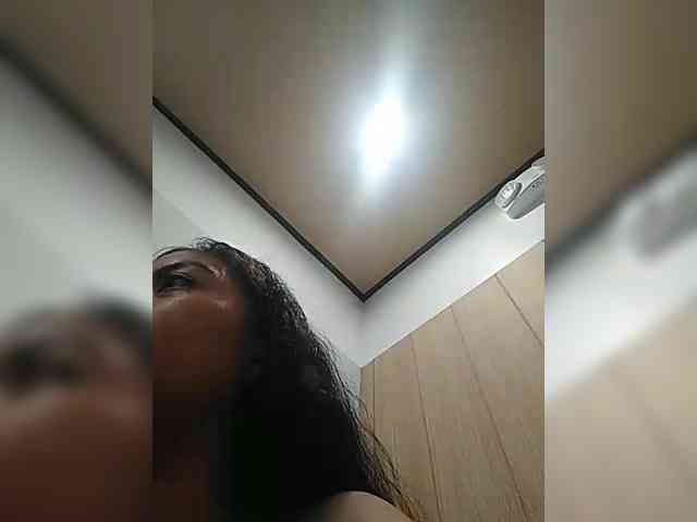 hornylittleprincess69