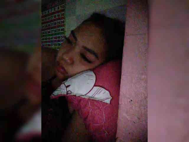 hornylittleprincess69