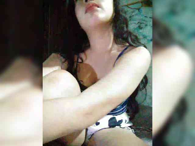 hornylittleprincess69 webcam