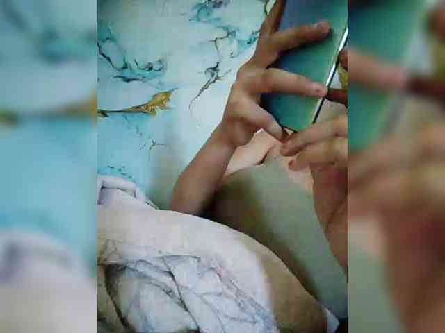 hornylittleprincess69 webcam