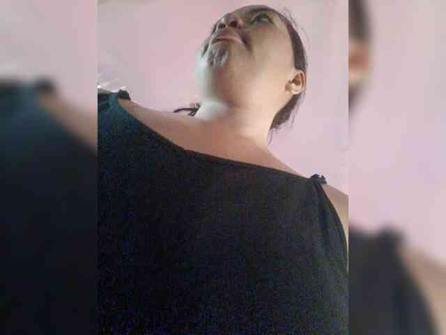 hornylittleprincess69 webcam