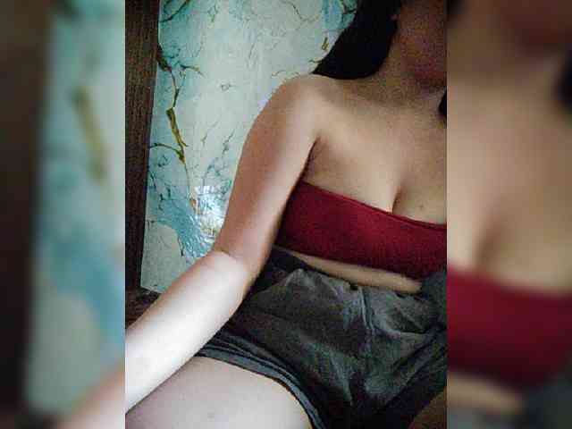 hornylittleprincess69
