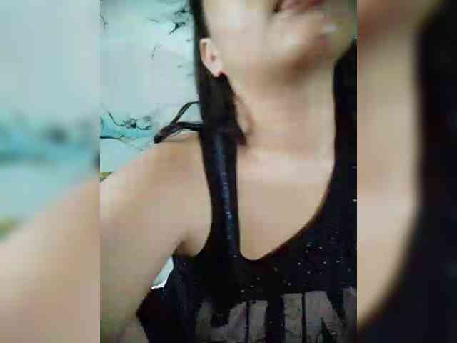 hornylittleprincess69 webcam