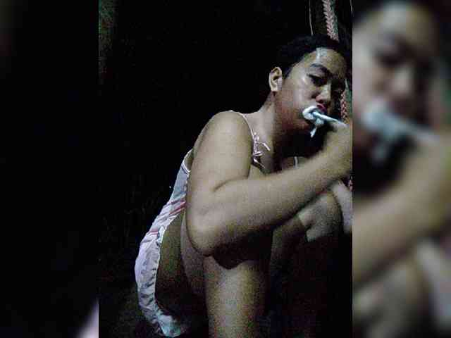 hornylittleprincess69 webcam