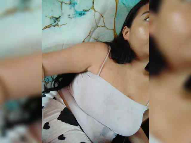 hornylittleprincess69