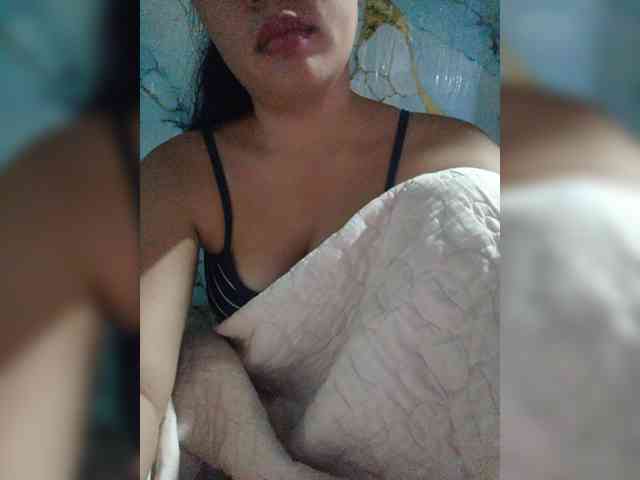hornylittleprincess69 webcam