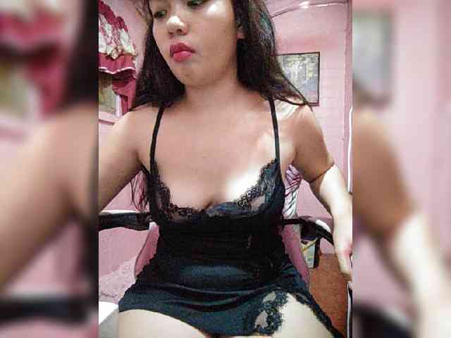 hornylittleprincess69 webcam