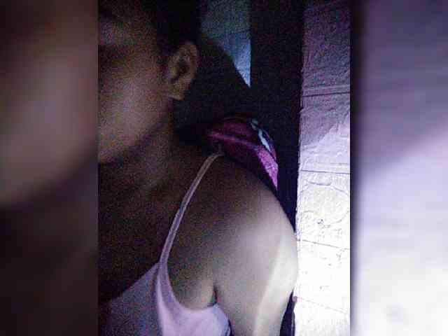 hornylittleprincess69 webcam