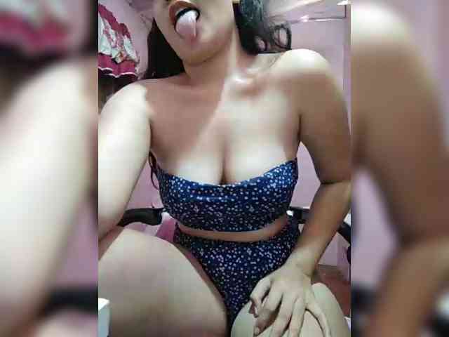 hornylittleprincess69 webcam