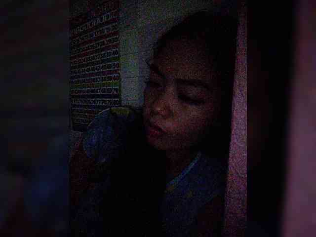 hornylittleprincess69