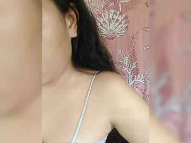 hornylittleprincess69 webcam