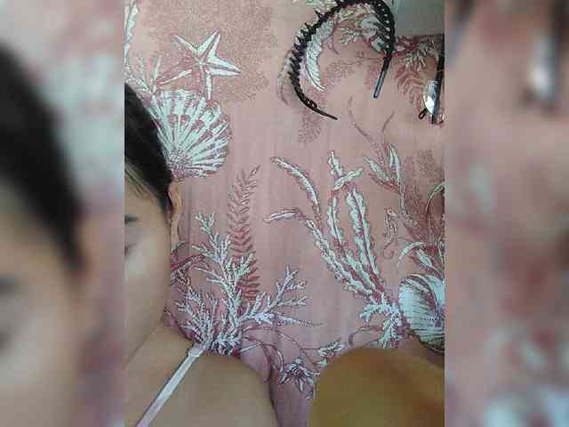 hornylittleprincess69 webcam