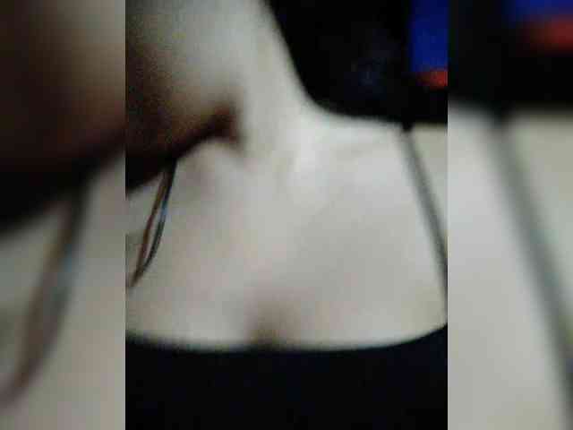 hornylittleprincess69 webcam