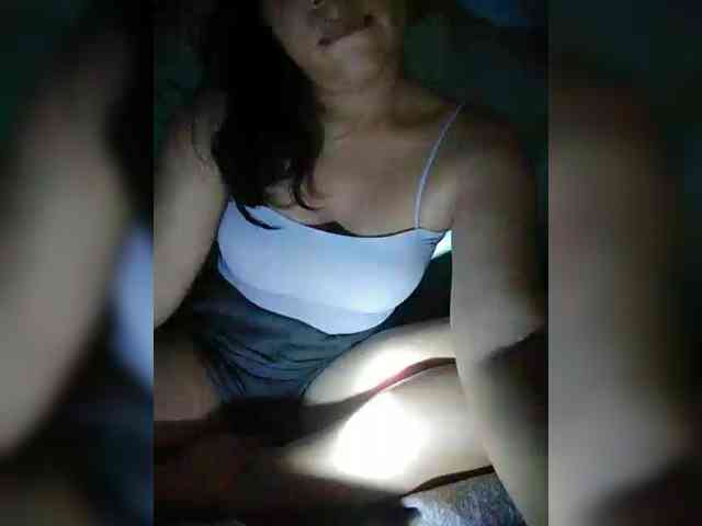 hornylittleprincess69 webcam