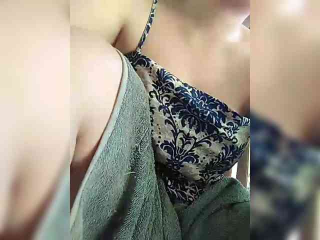 hornylittleprincess69 webcam