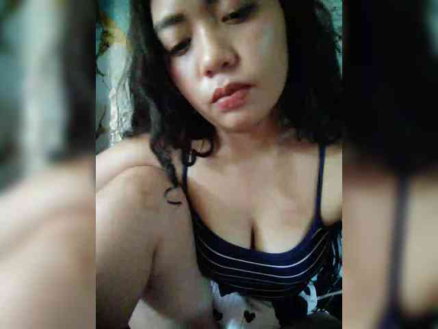 hornylittleprincess69 webcam