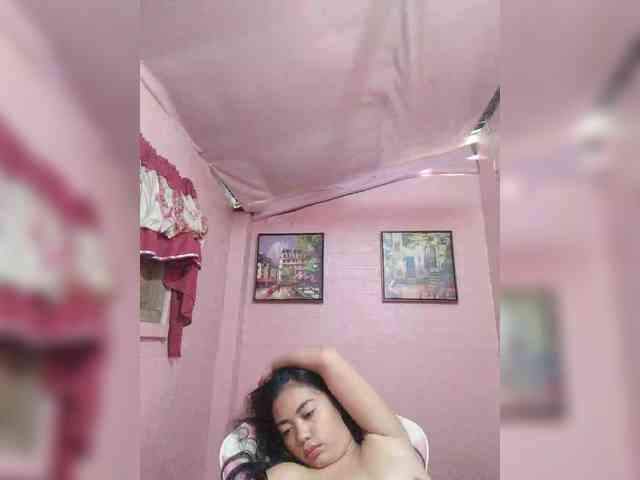 hornylittleprincess69 webcam