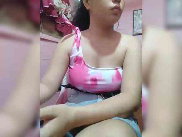 hornylittleprincess69 webcam