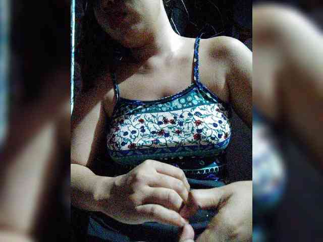 hornylittleprincess69 webcam