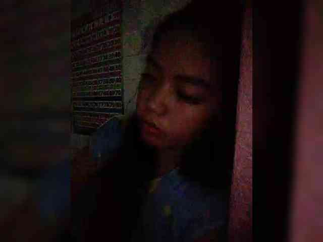 hornylittleprincess69 webcam