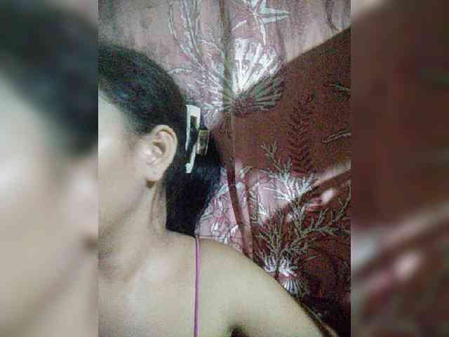 hornylittleprincess69 webcam