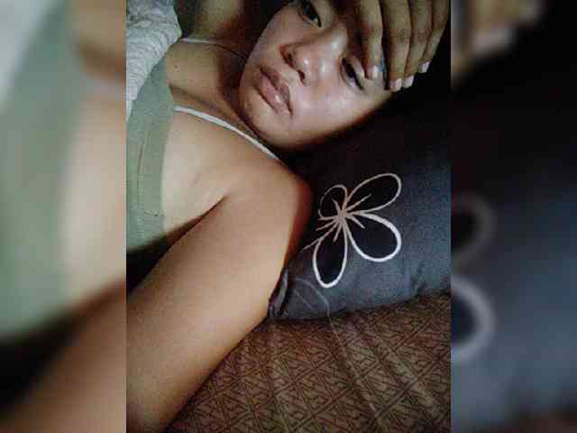 hornylittleprincess69 webcam