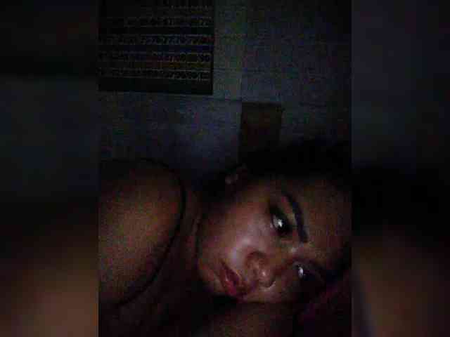 hornylittleprincess69