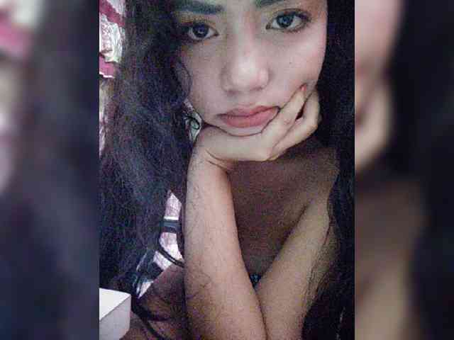 hornylittleprincess69 webcam