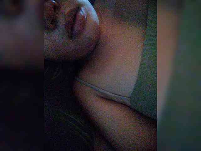 hornylittleprincess69 webcam