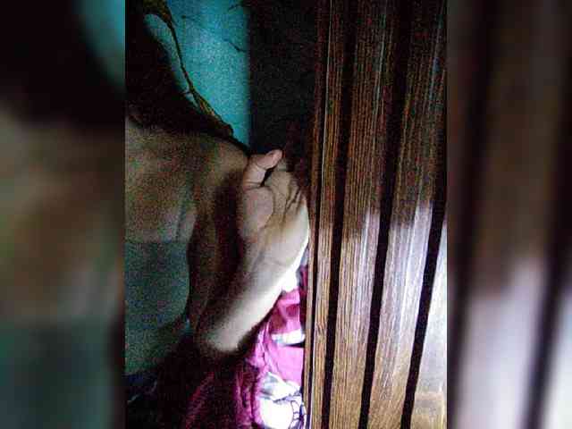 hornylittleprincess69