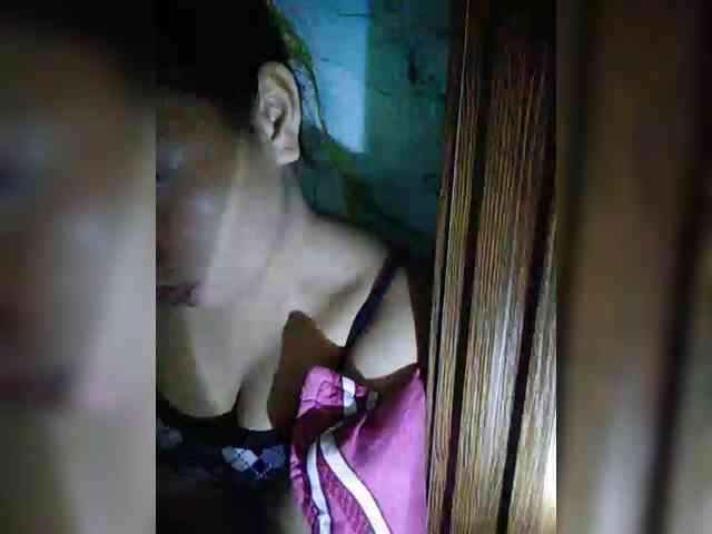 hornylittleprincess69 webcam
