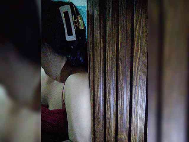 hornylittleprincess69