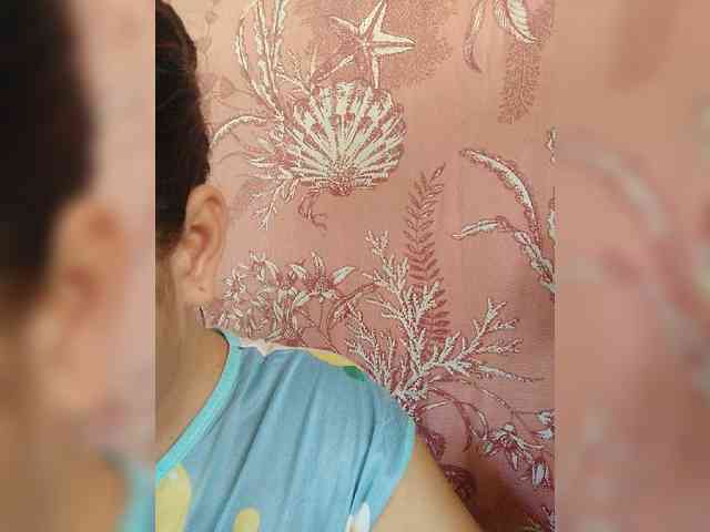 hornylittleprincess69 webcam
