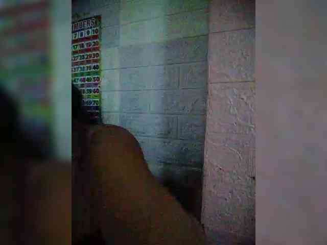 hornylittleprincess69 webcam