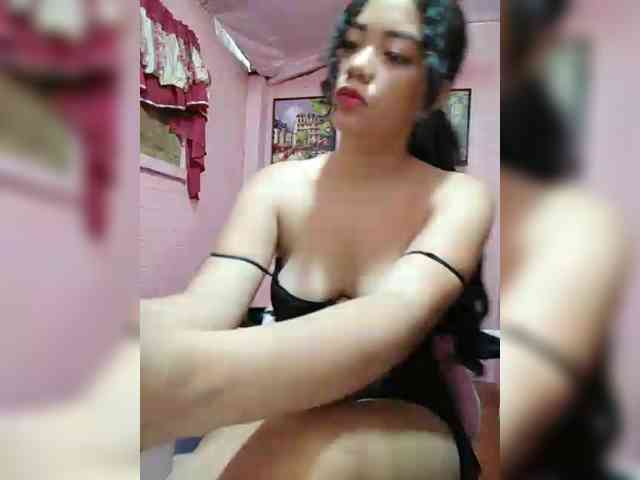 hornylittleprincess69