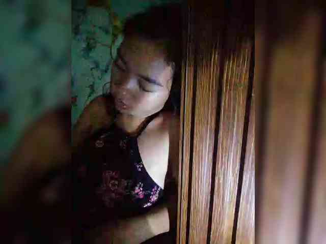 hornylittleprincess69 webcam