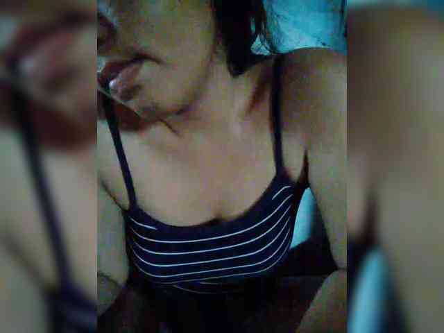 hornylittleprincess69 webcam