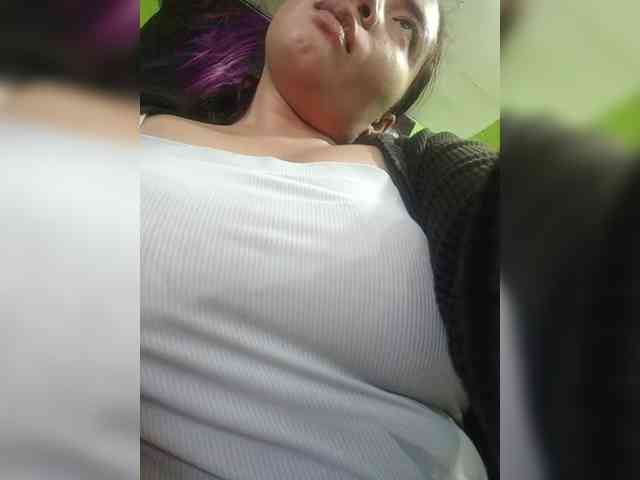hornylittleprincess69 webcam