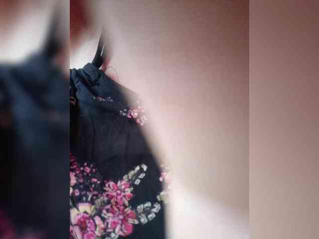 hornylittleprincess69 webcam